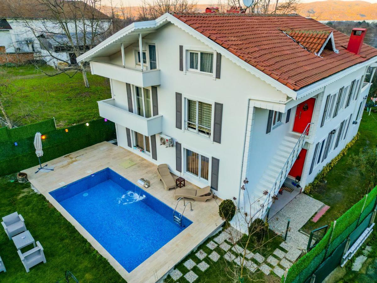 Villa Atlas Muhafazakar Havuzlu, Mustakil Genis Bahceli Sapanca Exterior foto