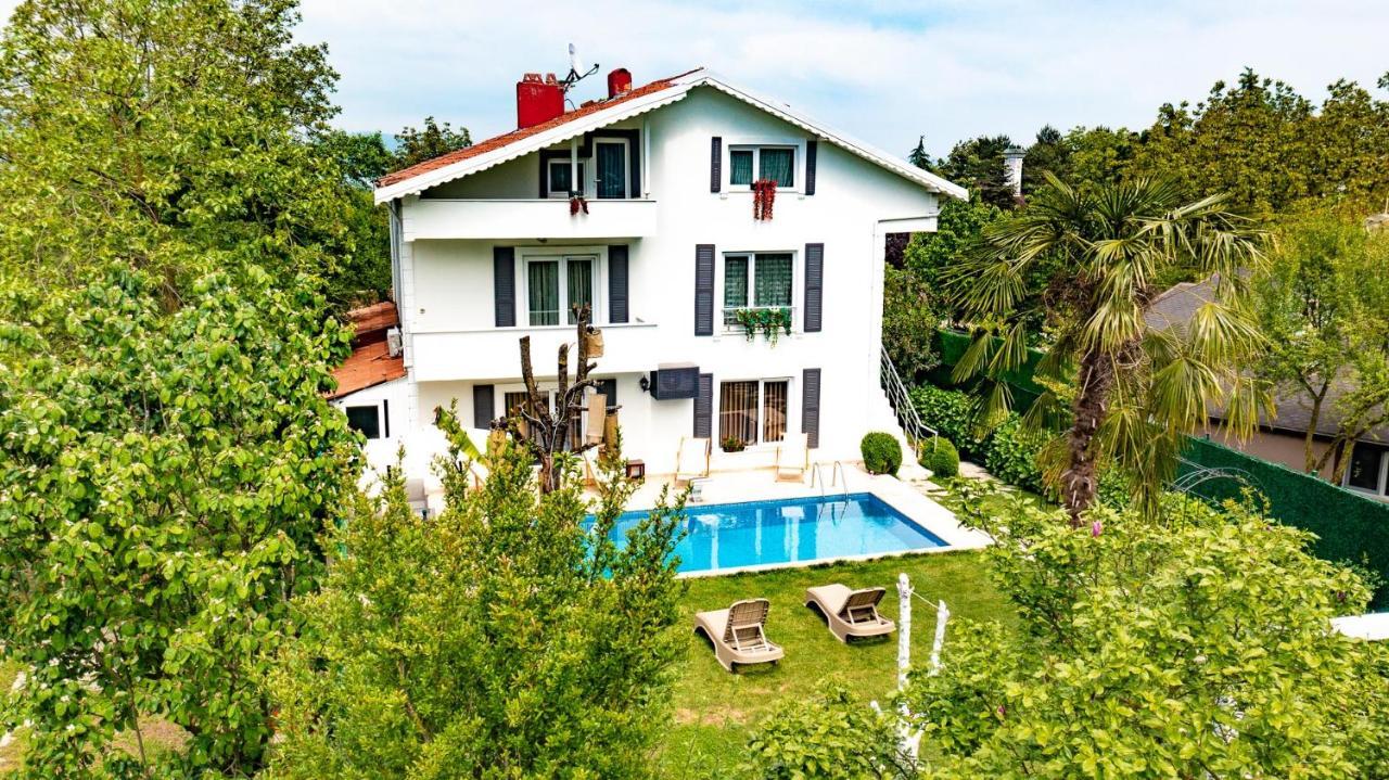 Villa Atlas Muhafazakar Havuzlu, Mustakil Genis Bahceli Sapanca Exterior foto
