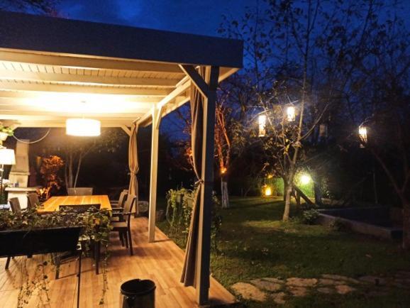Villa Atlas Muhafazakar Havuzlu, Mustakil Genis Bahceli Sapanca Exterior foto