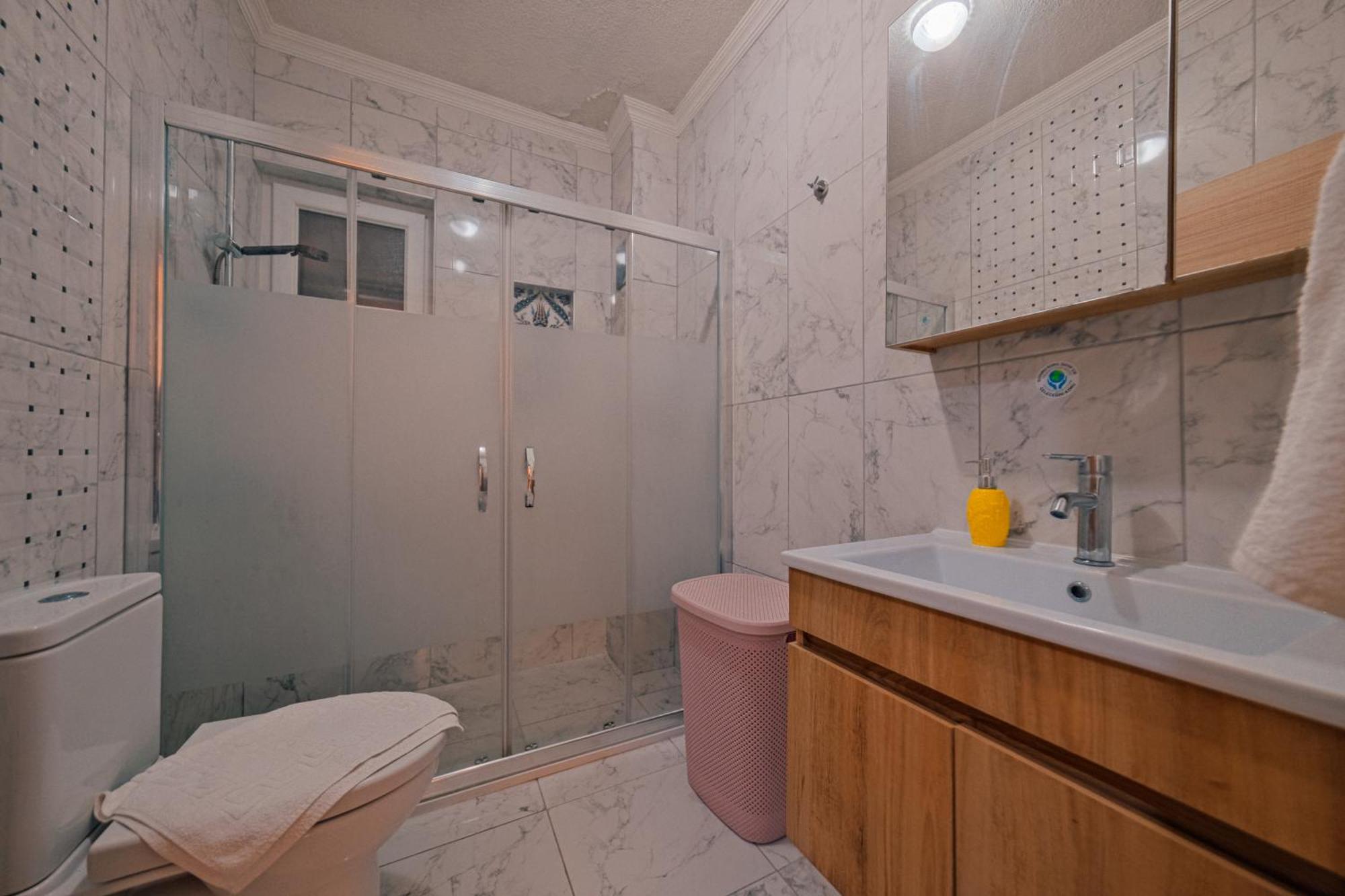 Villa Atlas Muhafazakar Havuzlu, Mustakil Genis Bahceli Sapanca Exterior foto